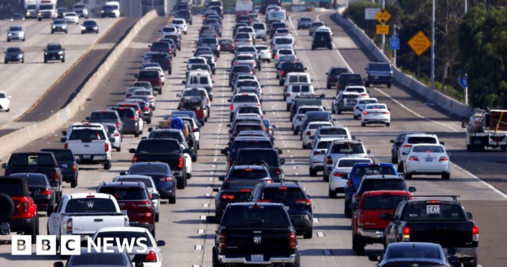 Trump-revokes-landmark-ruling-that-greenhouse-gase