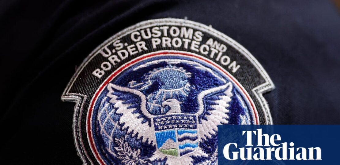US-federal-immigration-officer-charged-with-harbor