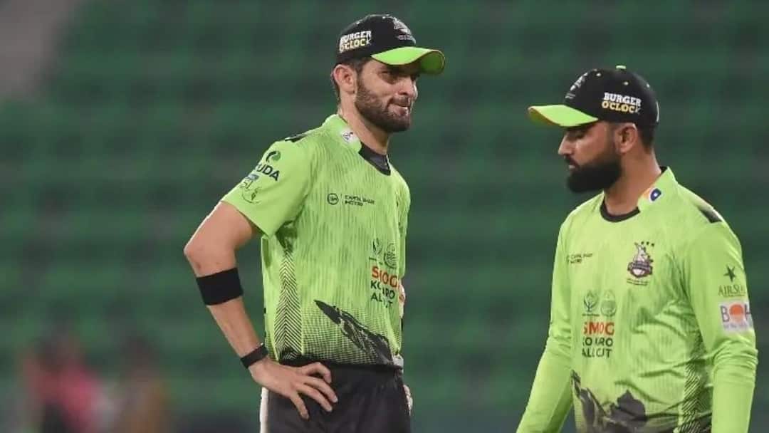 ‘बॉल टेम्परिंग’ विवाद में पाक खिलाड़ी पर लगा बड़ा जुर्माना, PSL मैच में की थी शर्मनाक हरकत