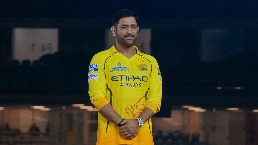 धोनी हुए चोटिल, आईपीएल 2026 के शुरुआती मैचों से रहेंगे बाहर