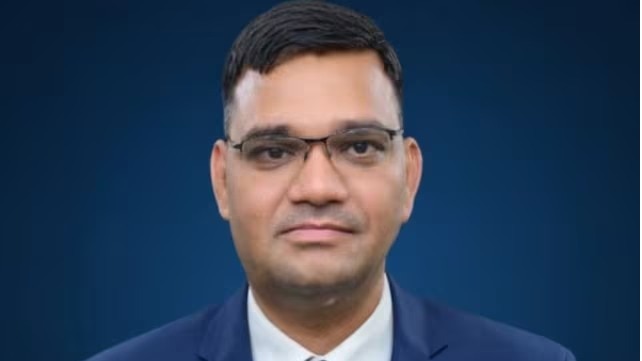 दलित होने की सजा मिल रही? IAS रिंकू राही के इस्तीफे पर कांग्रेस का सवाल