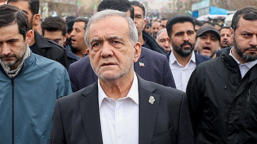 ईरान की चिट्ठी से US संग सुलह के संकेत! जानें…