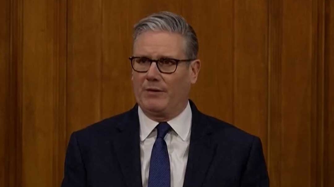 ईरान जंग पर UK का इनकार, ट्रंप पर दबाव