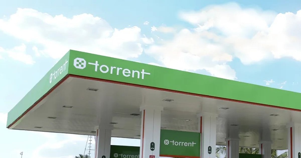 पेट्रोल-डीजल और सिलेंडर के बाद CNG भी हुई महंगी, Torrent Gas ने इतने रुपये बढ़ाए दाम