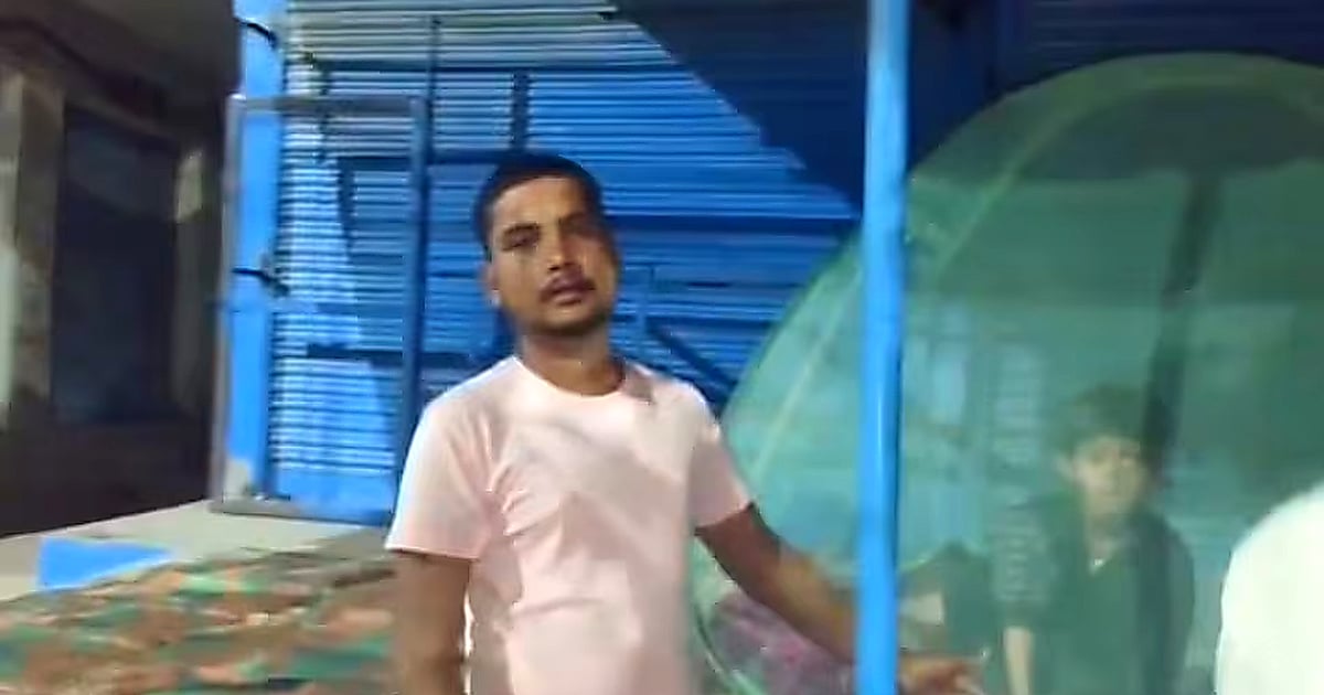 उत्तर प्रदेश: बस एक सिलेंडर की खातिर! एजेंसी के बाहर मच्छरदानी लगाकर सोने को मजबूर
