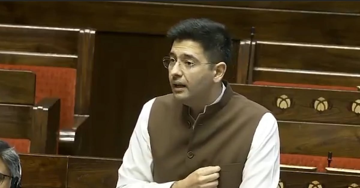 राघव चड्ढा पर AAP का एक्शन, राज्यसभा उपनेता पद से हटाए गए, अशोक मित्तल को मिली जिम्मेदारी