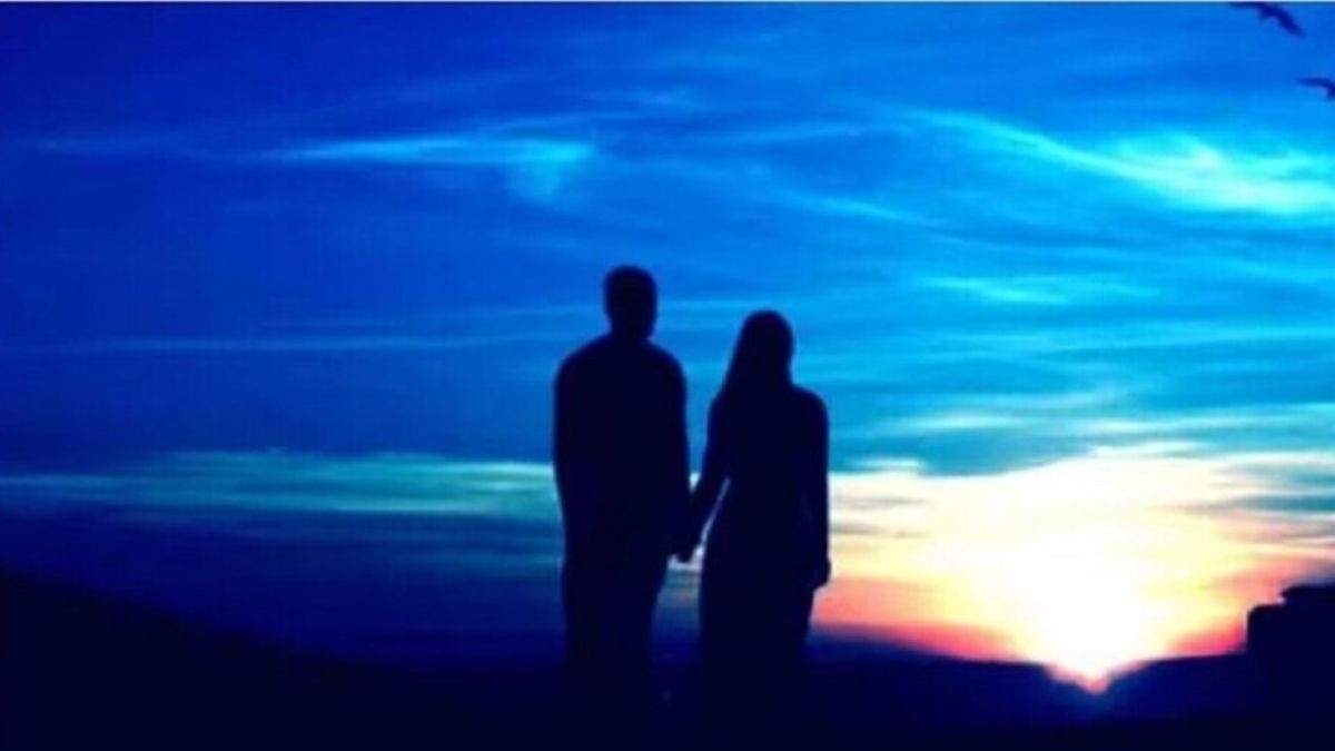 शादी करना चाहते थे, नहीं हो सकी तो कपल ने ट्रेन के आगे कूदकर दी जान