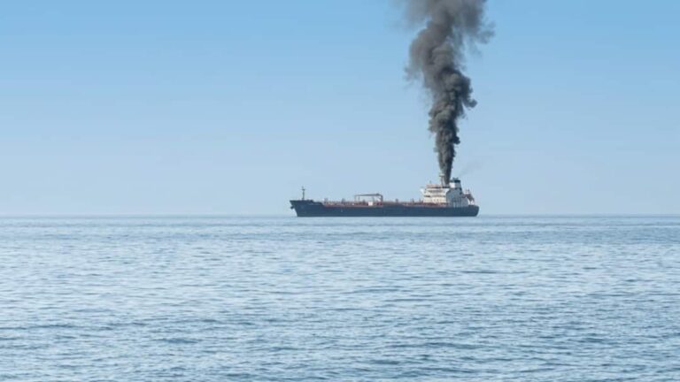 Iran-US-Conflict-अमेरिका-के-ह