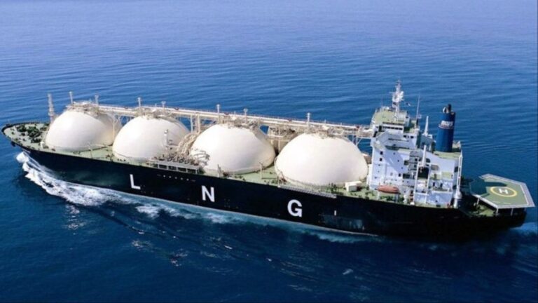 LNG-से-भर-देगा-ग्लोबल
