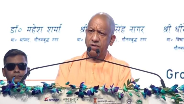cm-yogi-noida-visit-live-aaayaa-aaa