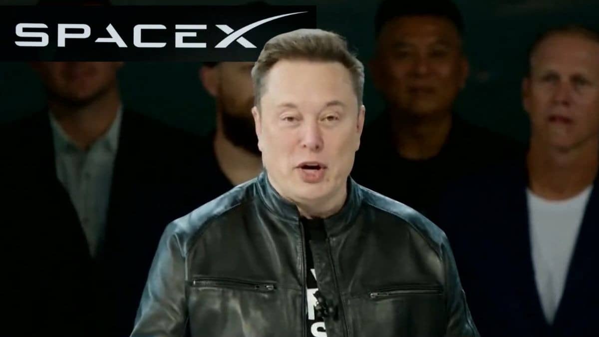 Elon Musk Becomes First Trillionaire: Musk’s Historic Wealth Milestone and the Growing Gap w…