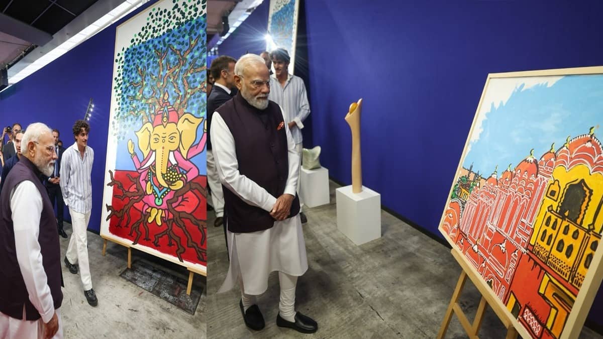 PM Modi Visits Art Exhibition in France with Macron; Views India-Inspired Artworks by Artists in France | WATCH