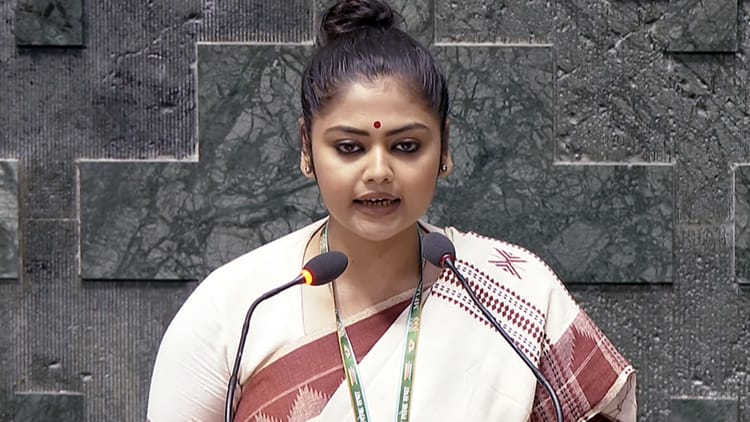 politics-ayayeaaaaye-aaya-aaaa