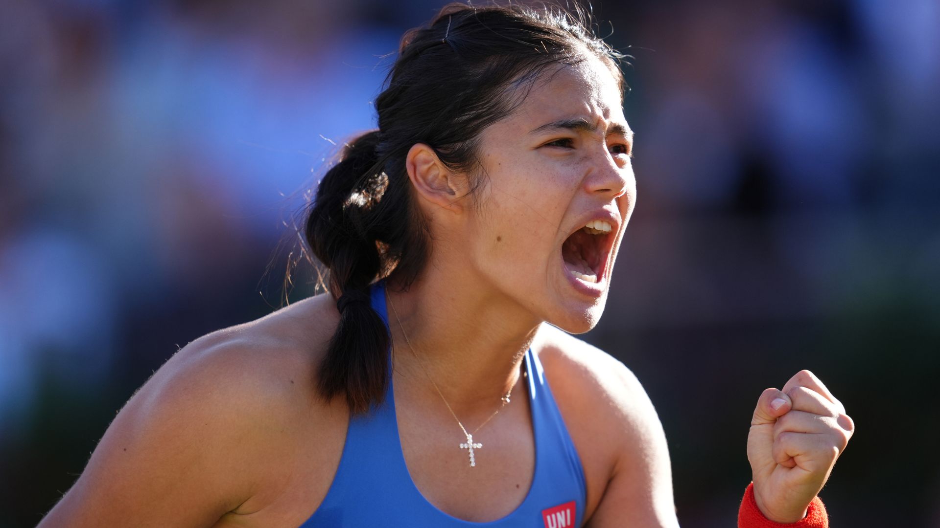 Impressive Raducanu storms into Queen’s final
