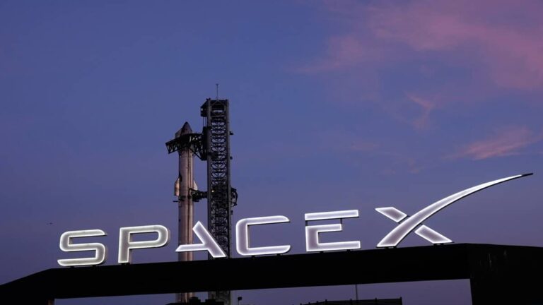 Behind the SpaceX IPO: Musk’s Unique Investor Screening and Upended Traditional Underwriting Rules
