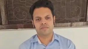 एक-IAS-बर्खास्त-दो-आई