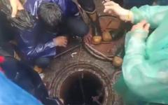 मुंबई में खुले मैनहोल में गिरने से एक व्यक्ति की मौत, बीएमसी ने चार अधिकारियों को निलंबित कि…
