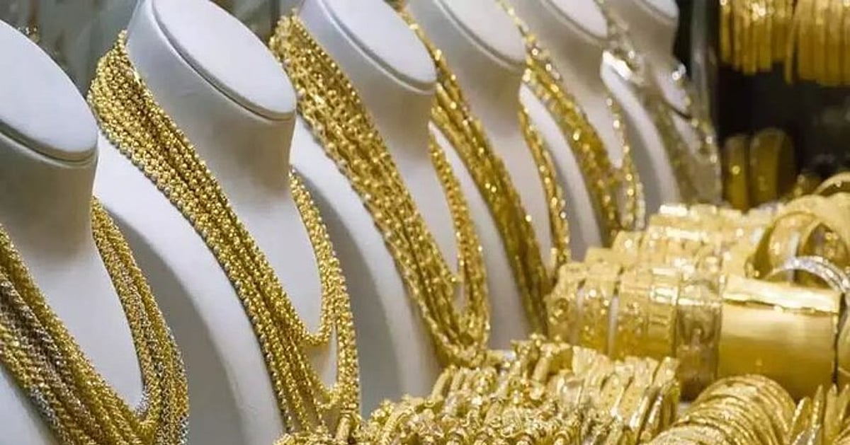 Gold-Silver-Price-Today-गिरावट-के