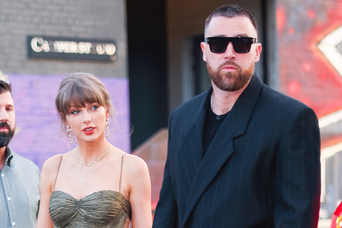 Ed Sheeran, Bradley Cooper, Dakota Johnson and More Pictured Heading to Taylor Swift and Tra…