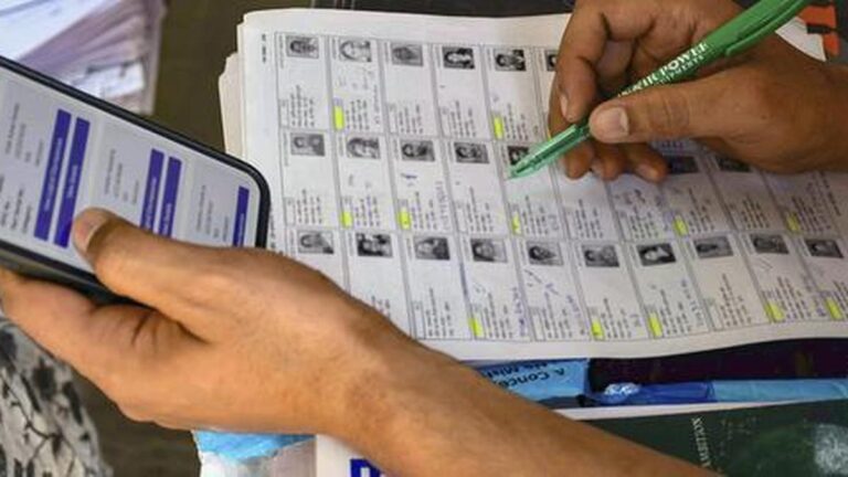 INDIA bloc writes to CJI on ‘biased conduct’ of EC; DMK, AAP sign letter