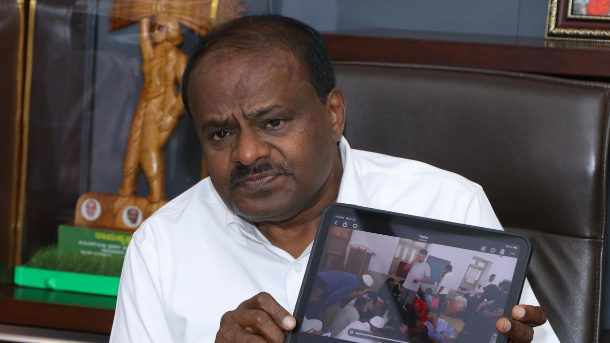 Kumaraswamy alleges fresh SIR irregularities in Karnataka; plans to approach ECI