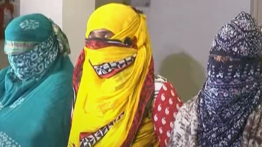 aauaoeaa-aaye-aayaa-aaaaya