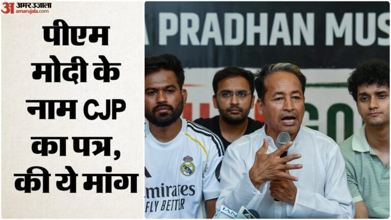 cockroach-janta-party-aayeaa-aayaaye-a