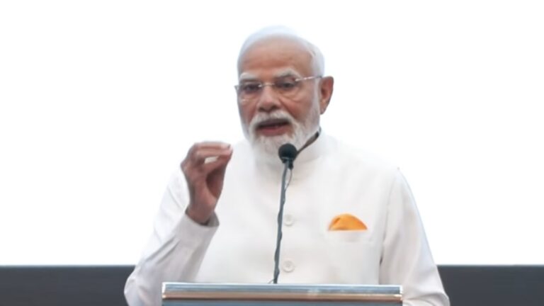 pm-aayaaye-aa-aayea-aaauaayea