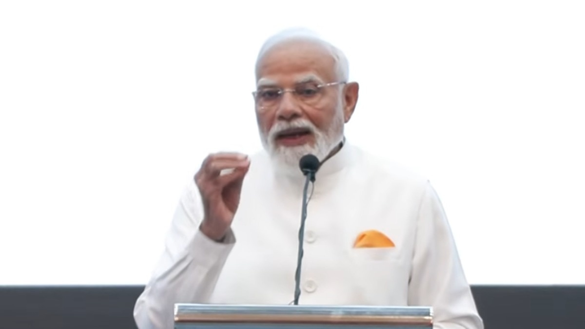 pm-aayaaye-aa-aayea-aaauaayea