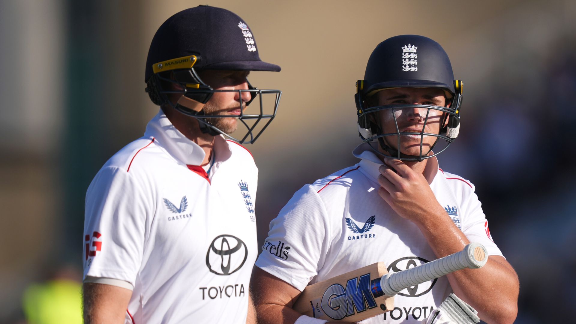 England look to surpass NZ first-innings total on day three LIVE!