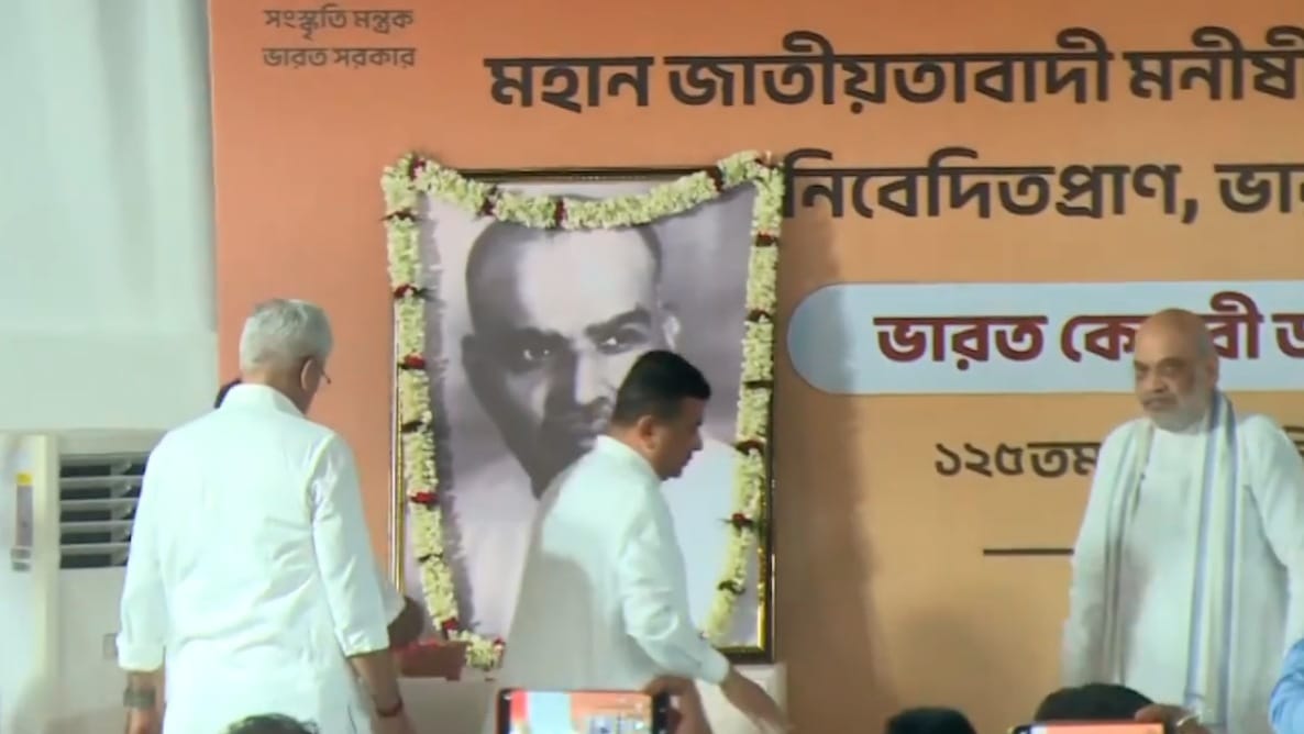 syama-prasad-mookerjee-statue-aayaaaaa