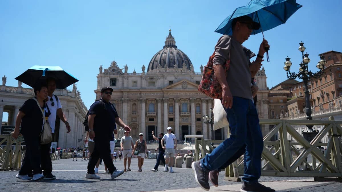 What’s Behind Europe’s Unusual Record-Breaking Heatwave? Deadly ‘Omega Block’ Bakes Continent, Exposes Climate Vulnerabilities