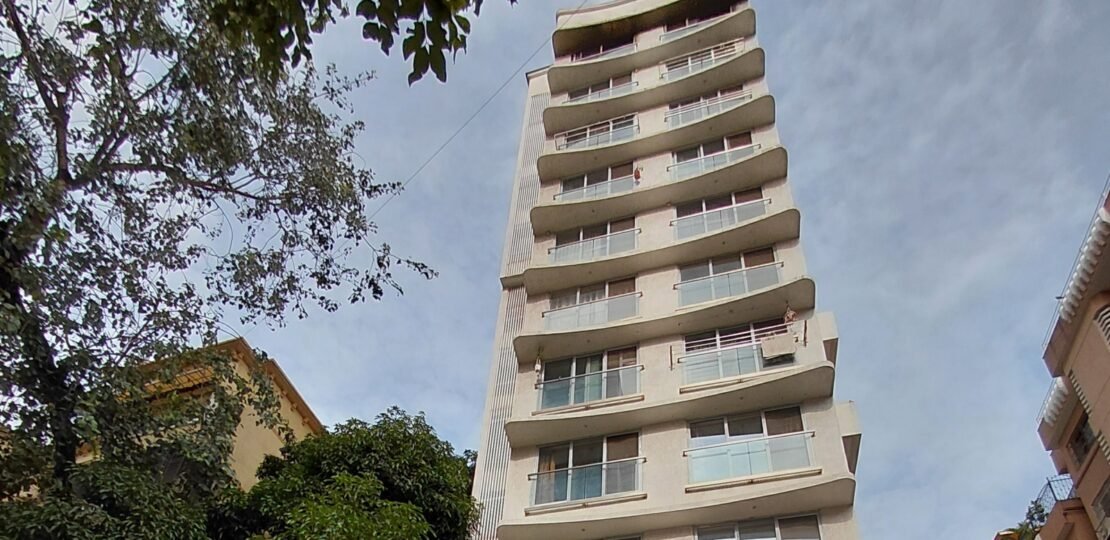 She Ran to Save the Child She Cared For. Both Died as Fire Engulfed Mumbai Flat