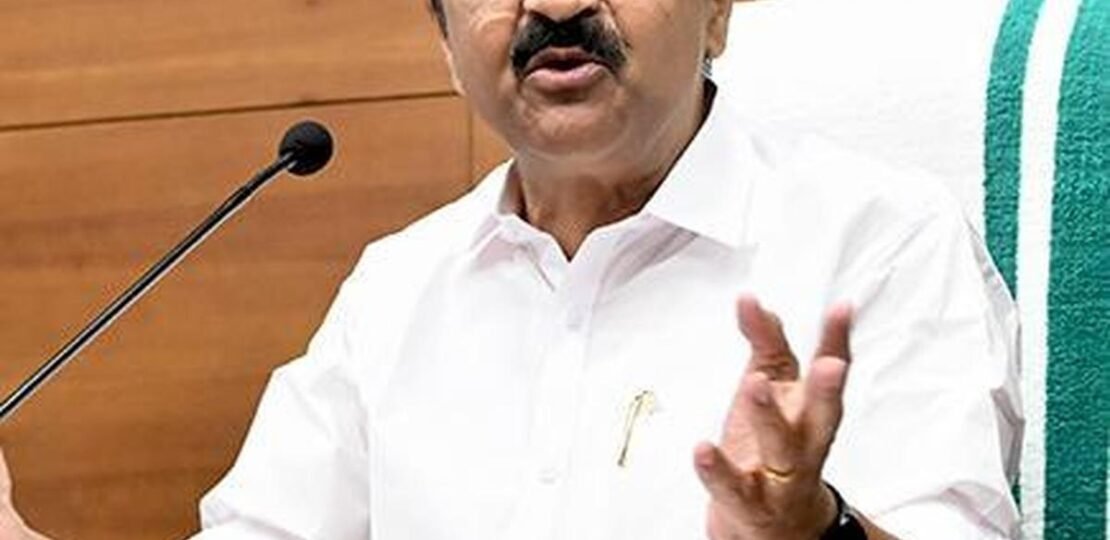 Proposal to Make Muvattupuzha a District Will Be Considered, Says Keralam Chief Minister V.d…