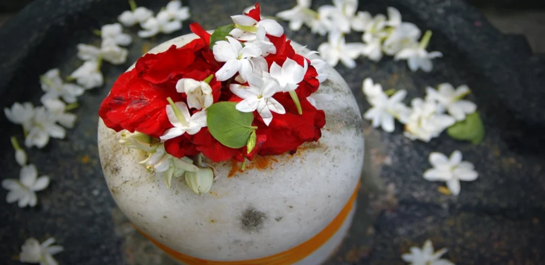 Famous Shiv Temple: हिमाचल के इन Famous Shiva Temples के दर्शन से मिलेगी अपार शांति, देखें प…