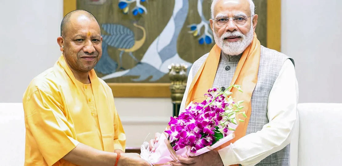 modi-yogi_large_1145_23