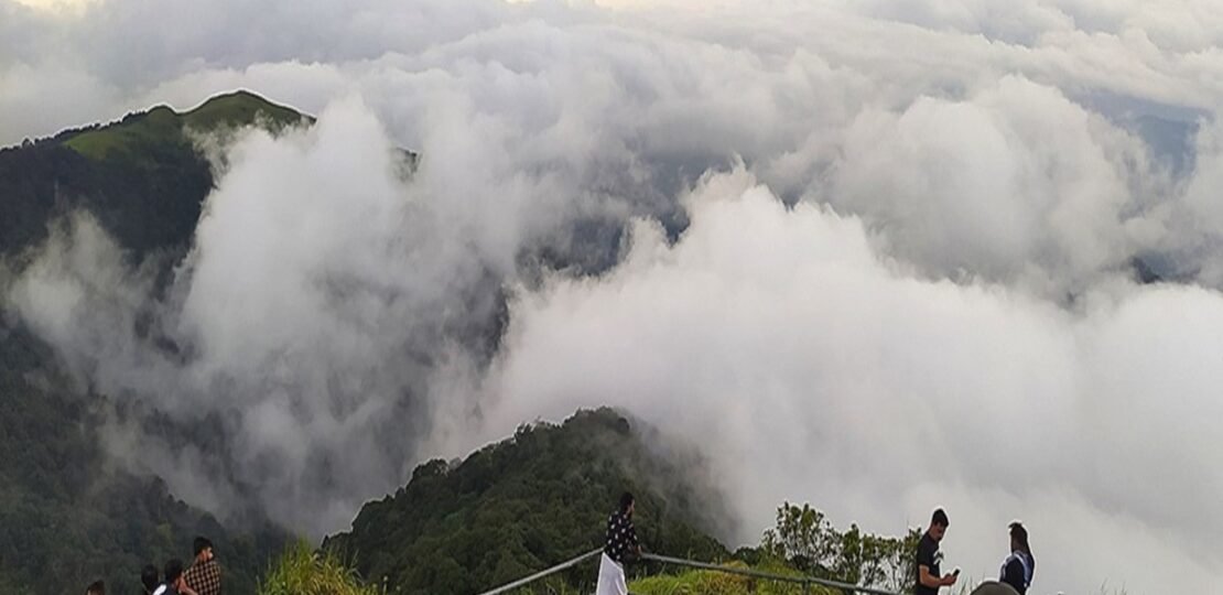 IRCTC Northeast Package: अब किस्तों में चुकाएं पैसे, मुंबई से Gangtok-Darjeeling ट्रिप में F…