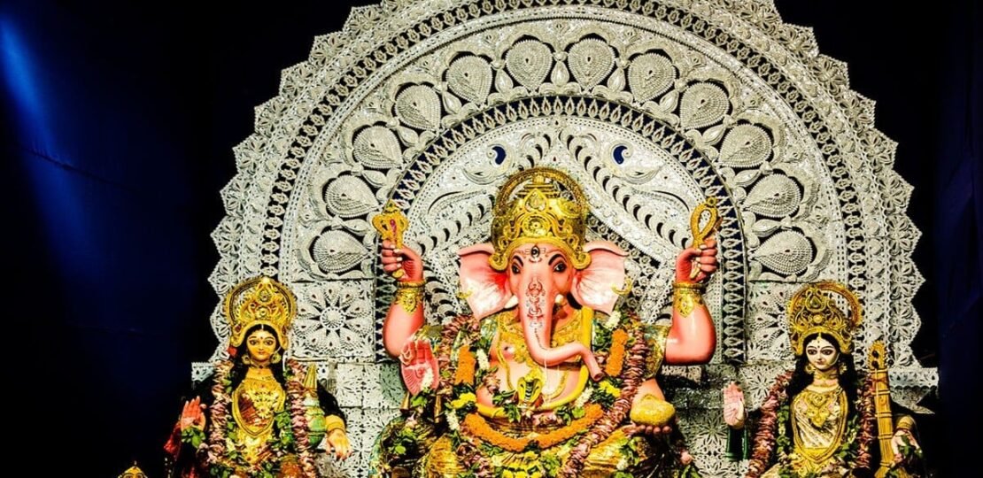 Bhimashankar Temple Facts: जानिए 6वें ज्योतिर्लिंग का पौराणिक इतिहास और चांदी के Kavach की म…