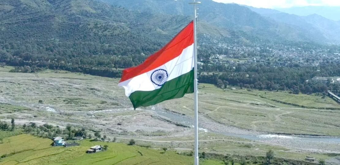 दुनिया जब बुरे दौर में है तब भारत के आर्थिक उजाले…
